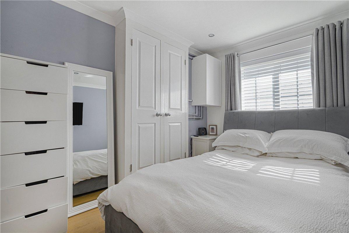 4 bedroom house for sale in Farnborough Village | Robinson Jackson