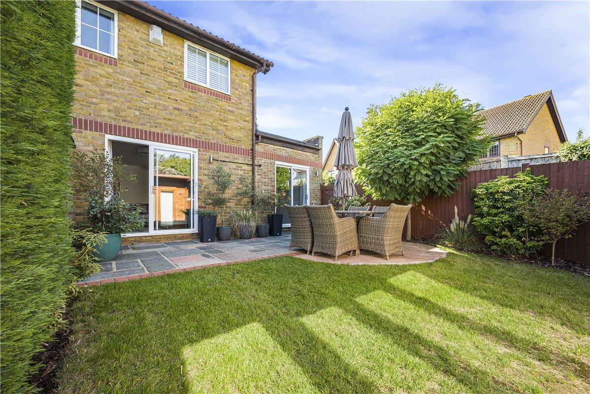 4 bedroom house for sale in Farnborough Village | Robinson Jackson