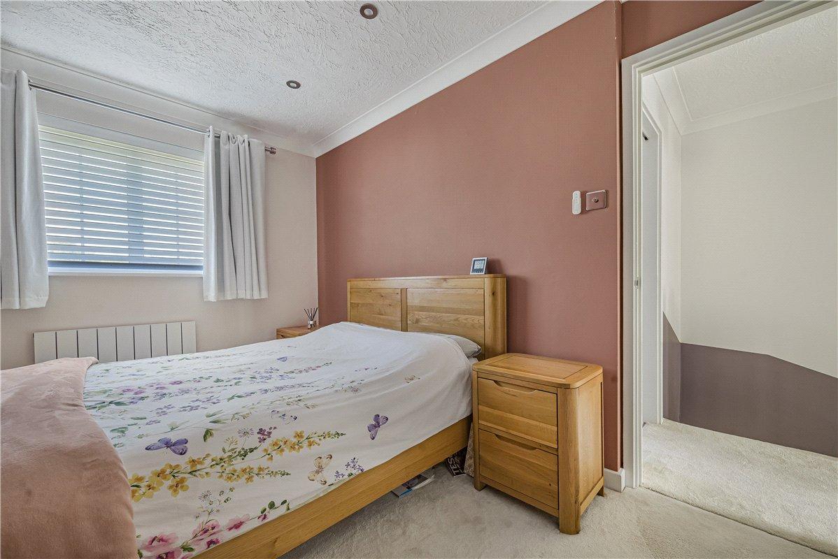 4 bedroom house for sale in Farnborough Village | Robinson Jackson