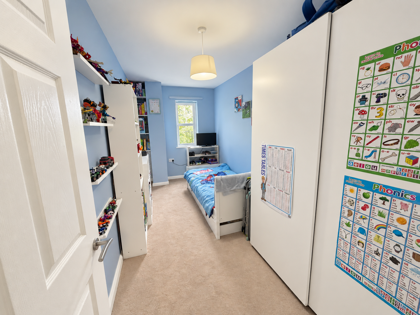 2 bedroom property for sale in Orpington | Robinson Jackson