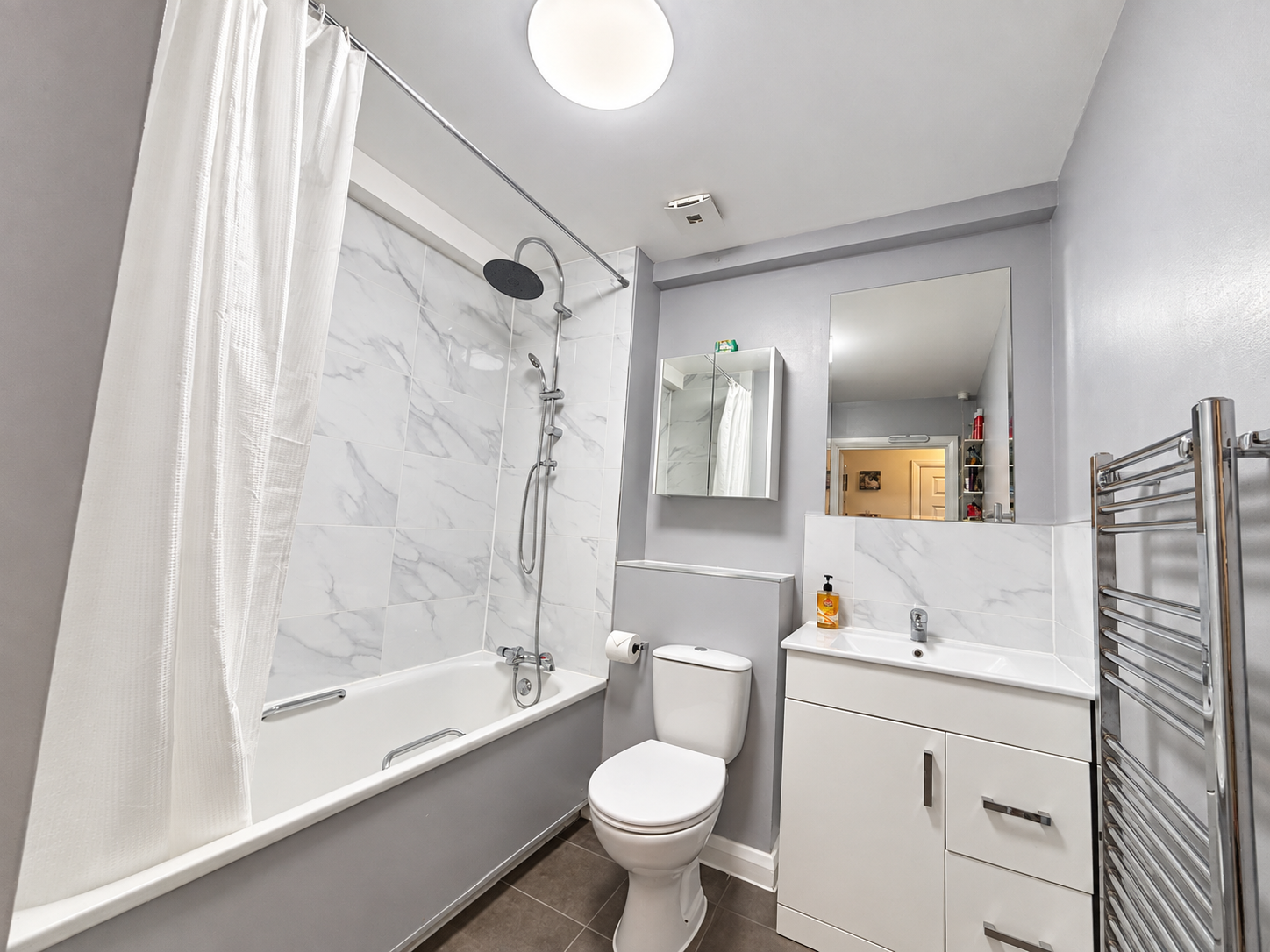 2 bedroom property for sale in Orpington | Robinson Jackson