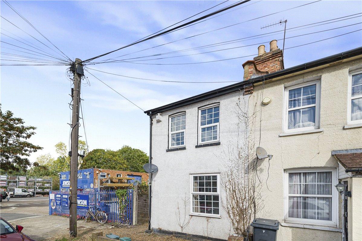 3 bedroom house for sale in Orpington | Robinson Jackson