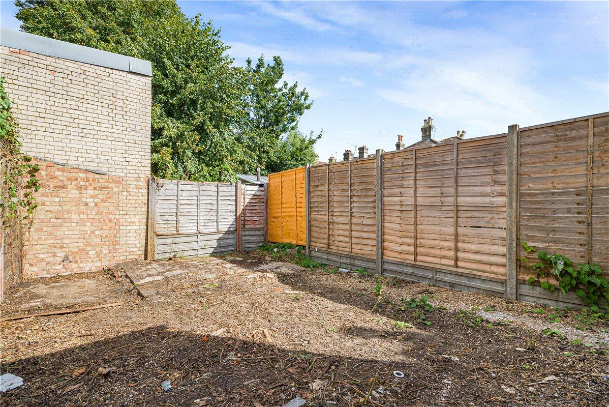 3 bedroom house for sale in Orpington | Robinson Jackson