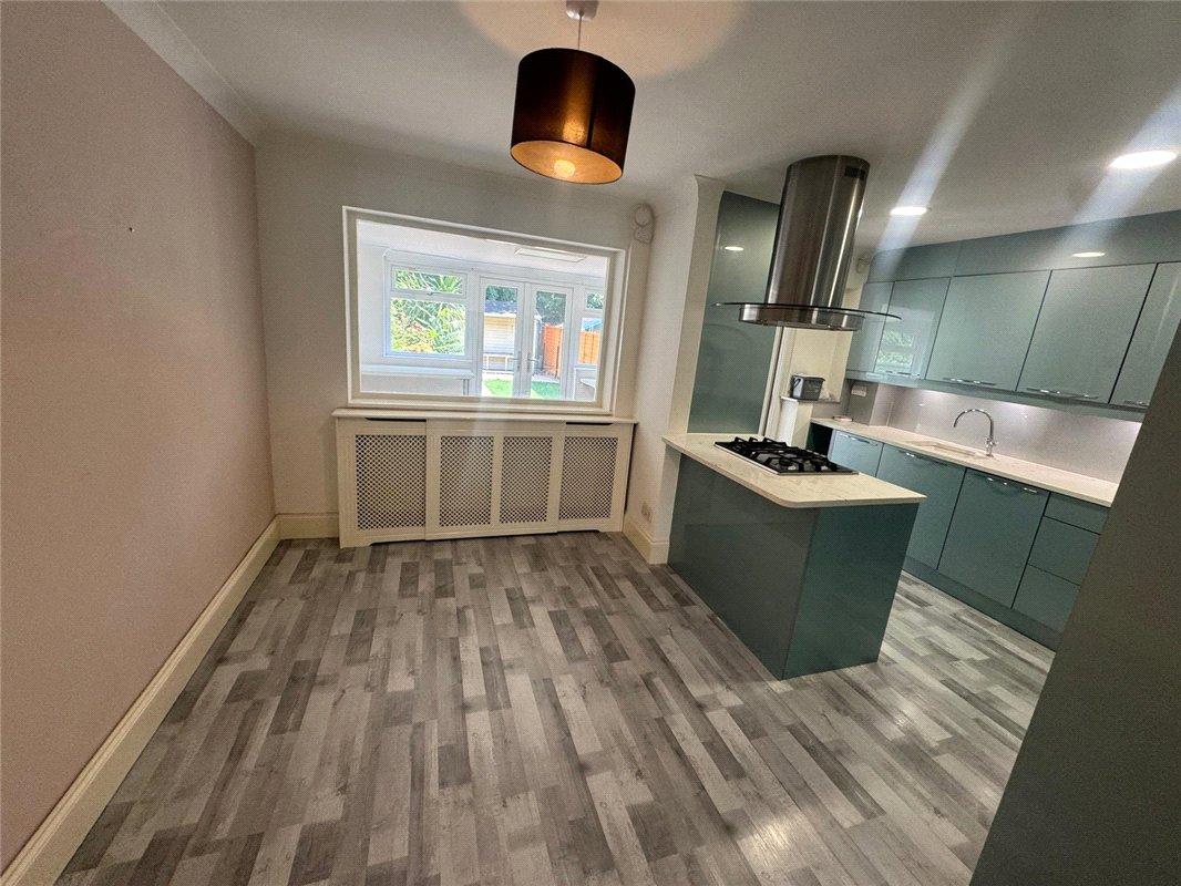 3 bedroom house for sale in Bromley | Robinson Jackson