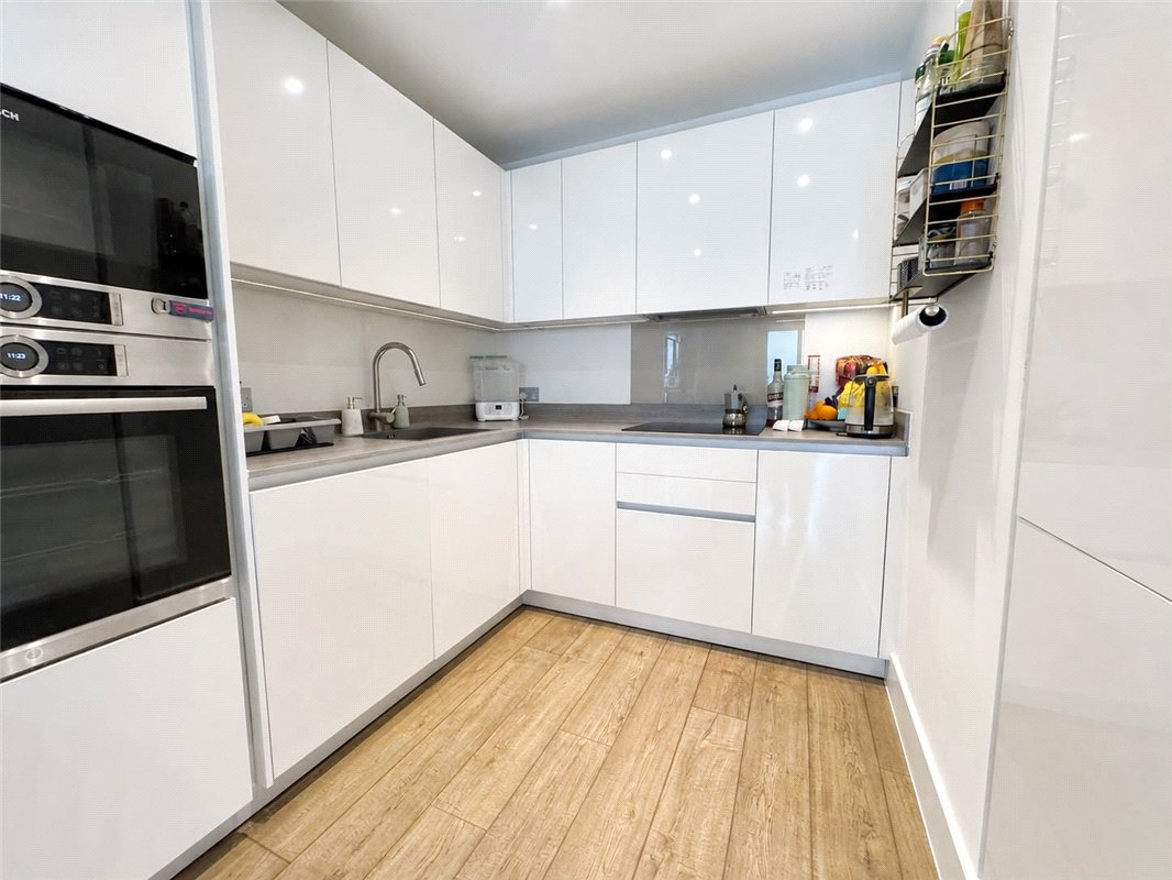 1 bedroom property for sale in Orpington | Robinson Jackson