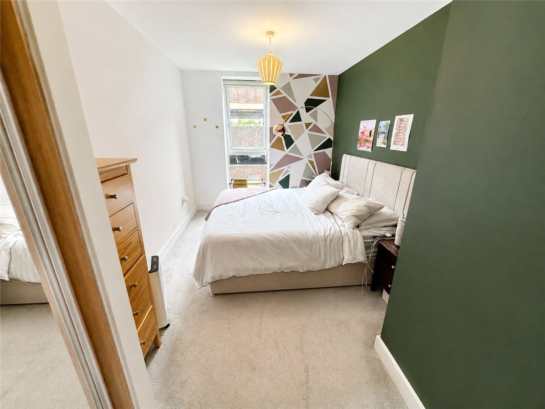 1 bedroom property for sale in Orpington | Robinson Jackson
