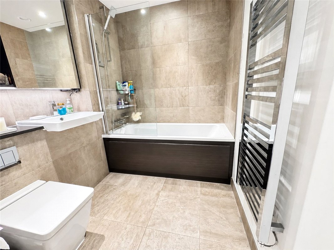 1 bedroom property for sale in Orpington | Robinson Jackson