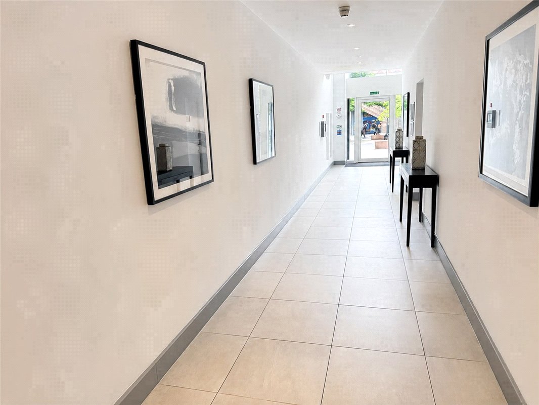 1 bedroom property for sale in Orpington | Robinson Jackson