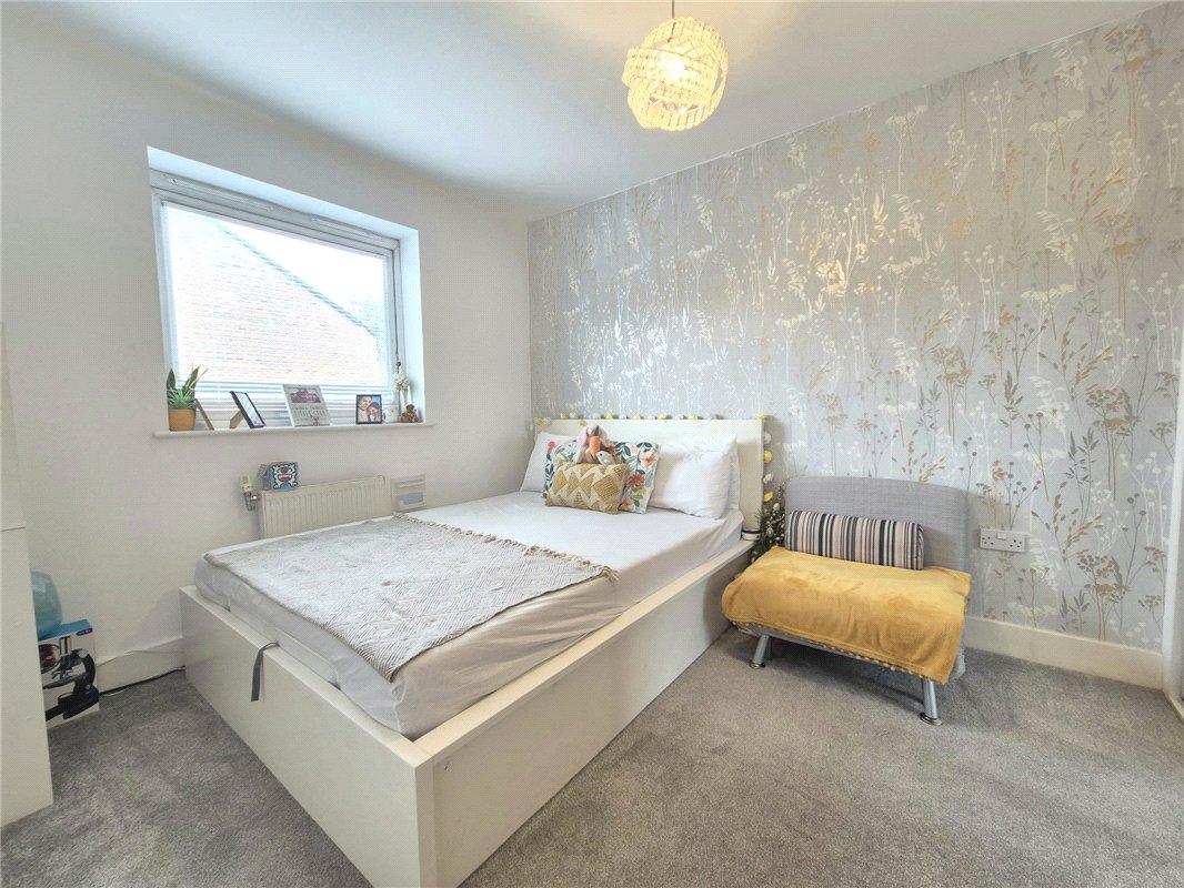 3 bedroom house for sale in Orpington | Robinson Jackson