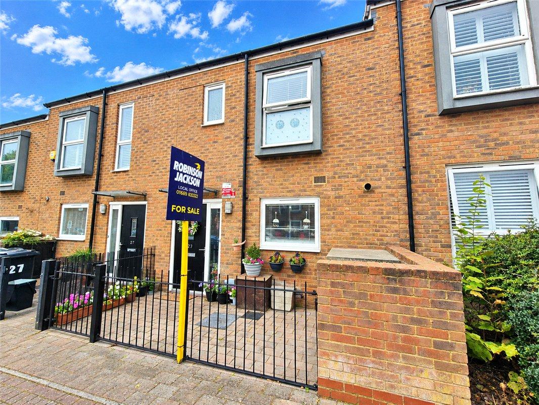 3 bedroom house for sale in Orpington | Robinson Jackson