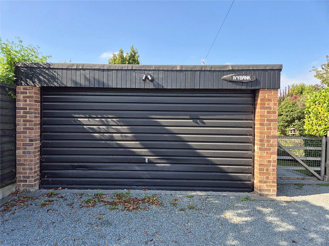 4 bedroom house for sale in Orpington | Robinson Jackson