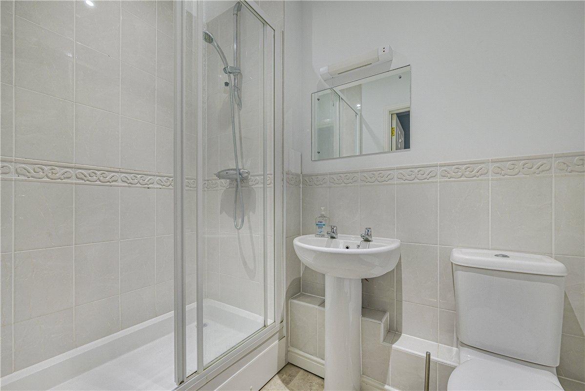 2 bedroom property for sale in Orpington | Robinson Jackson