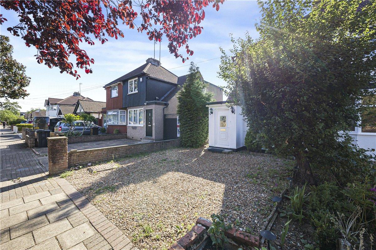 3 bedroom house for sale in Orpington | Robinson Jackson