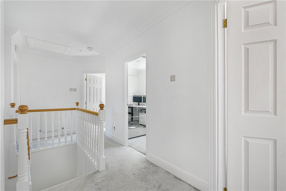 5 bedroom house for sale in Locksbottom | Robinson Jackson
