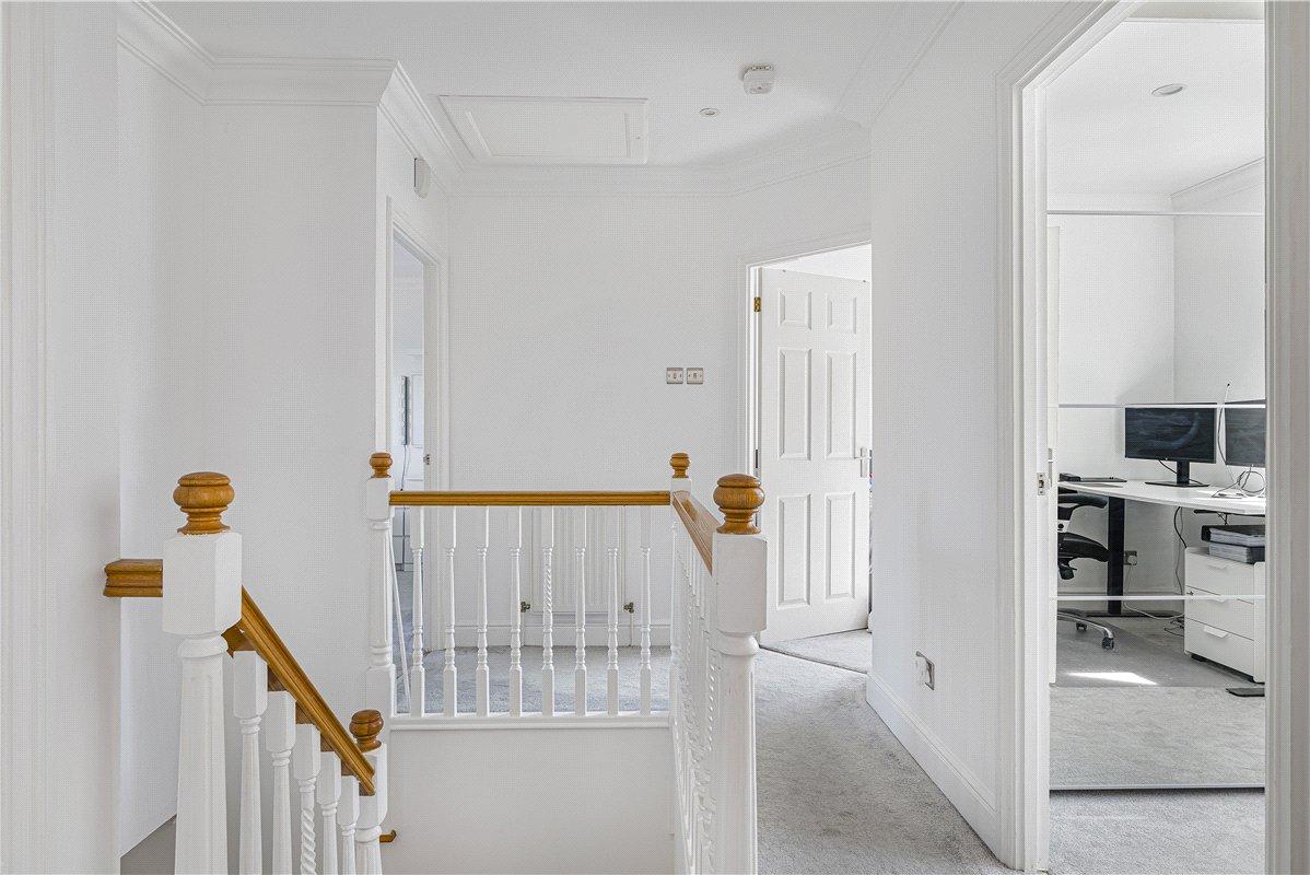 5 bedroom house for sale in Locksbottom | Robinson Jackson