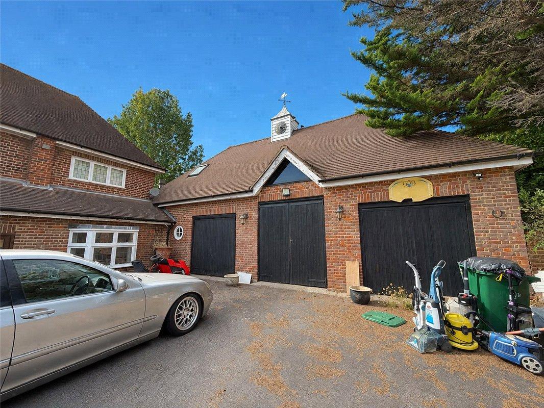 7 bedroom house for sale in Orpington | Robinson Jackson
