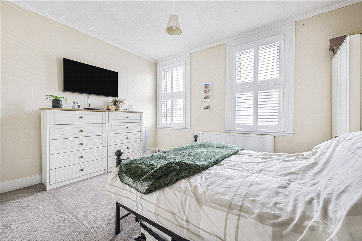 4 bedroom house for sale in Bromley | Robinson Jackson
