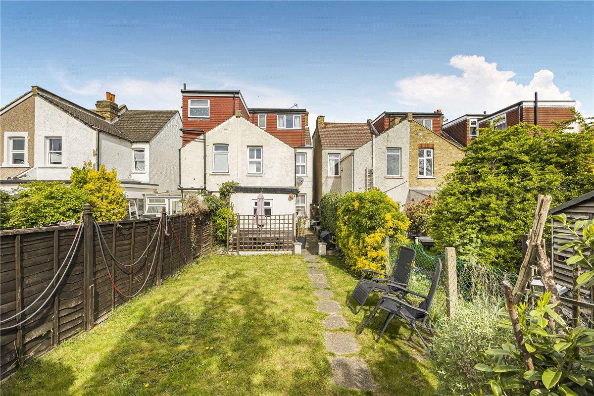 4 bedroom house for sale in Bromley | Robinson Jackson