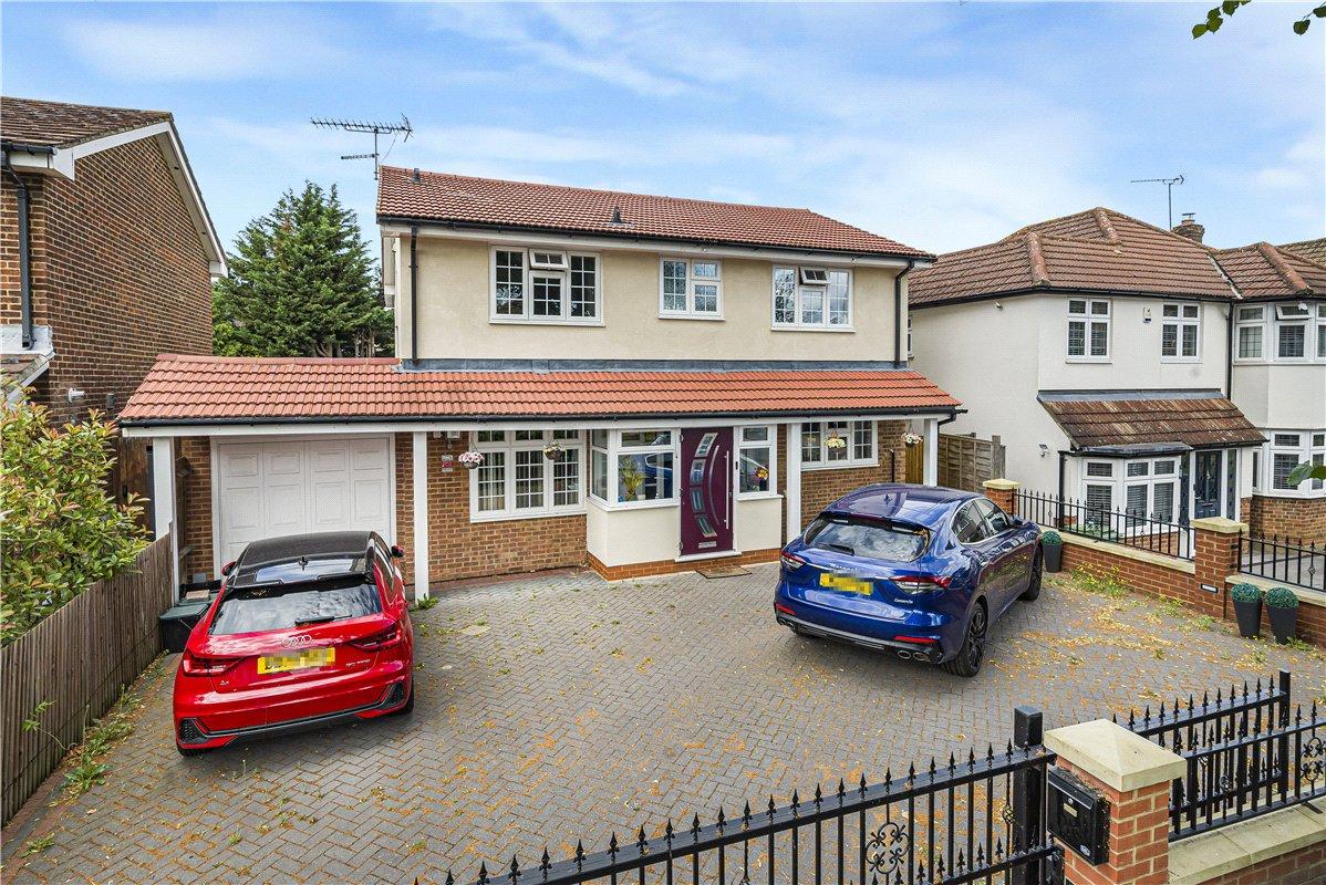 4 bedroom house for sale in Orpington | Robinson Jackson