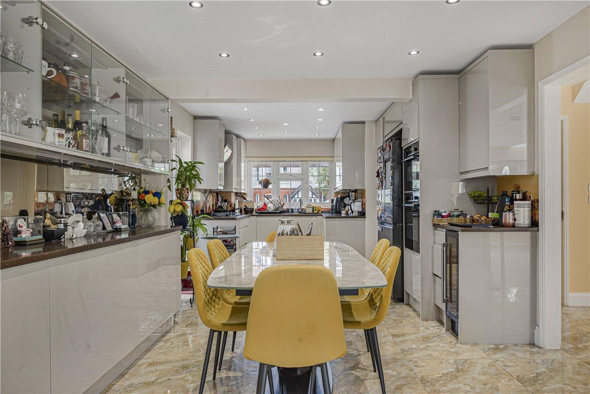 4 bedroom house for sale in Orpington | Robinson Jackson