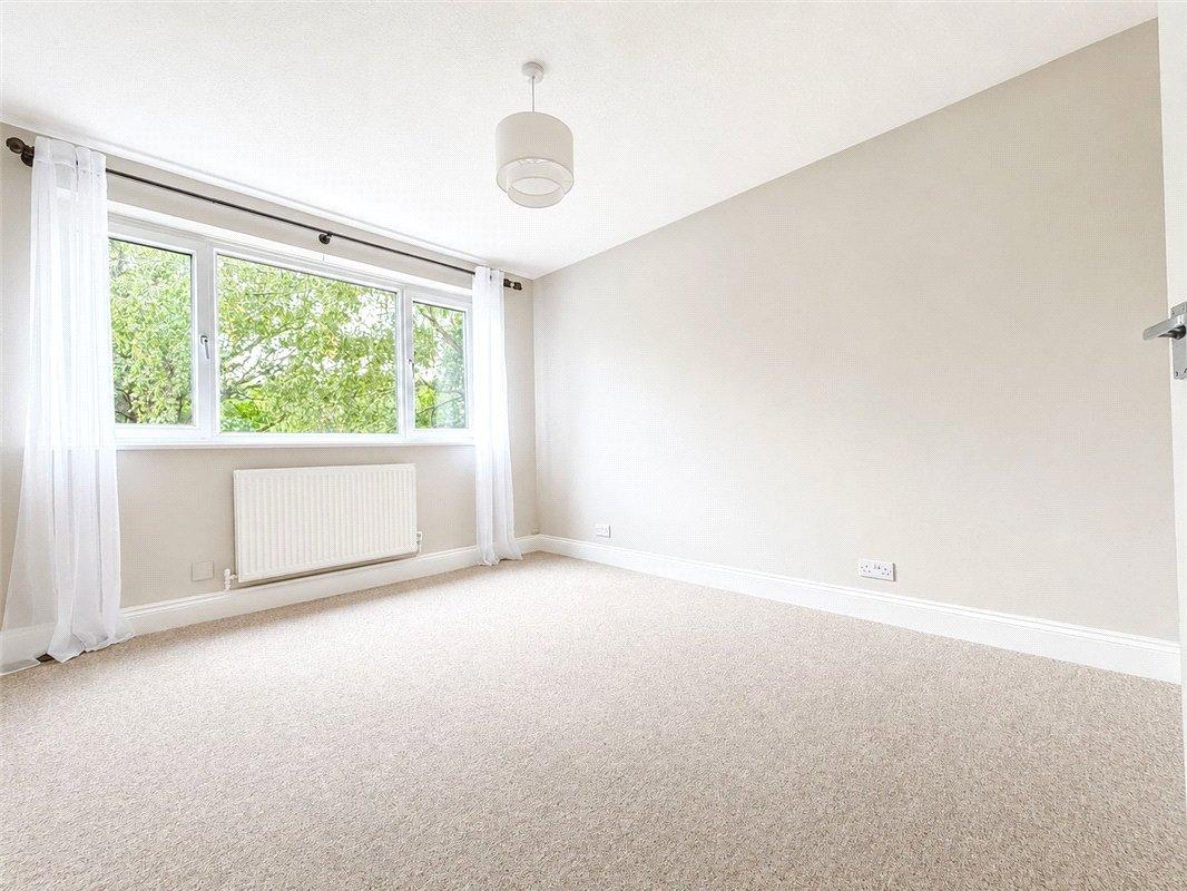 2 bedroom property for sale in Orpington | Robinson Jackson