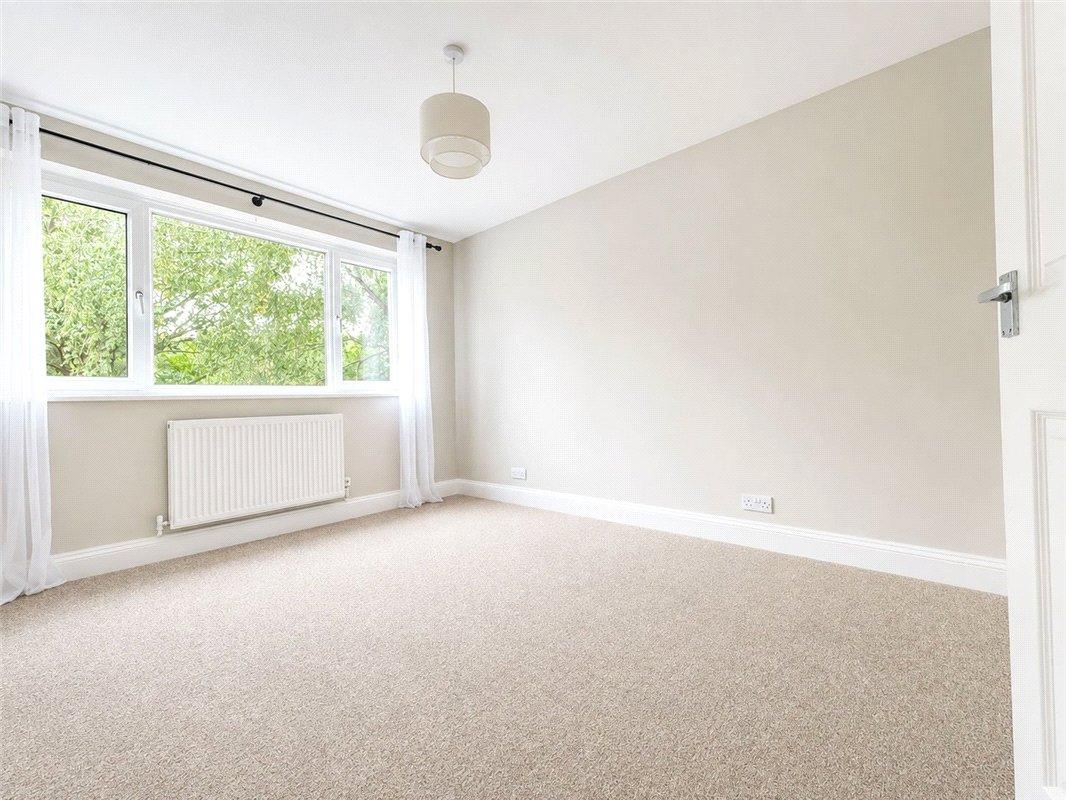 2 bedroom property for sale in Orpington | Robinson Jackson
