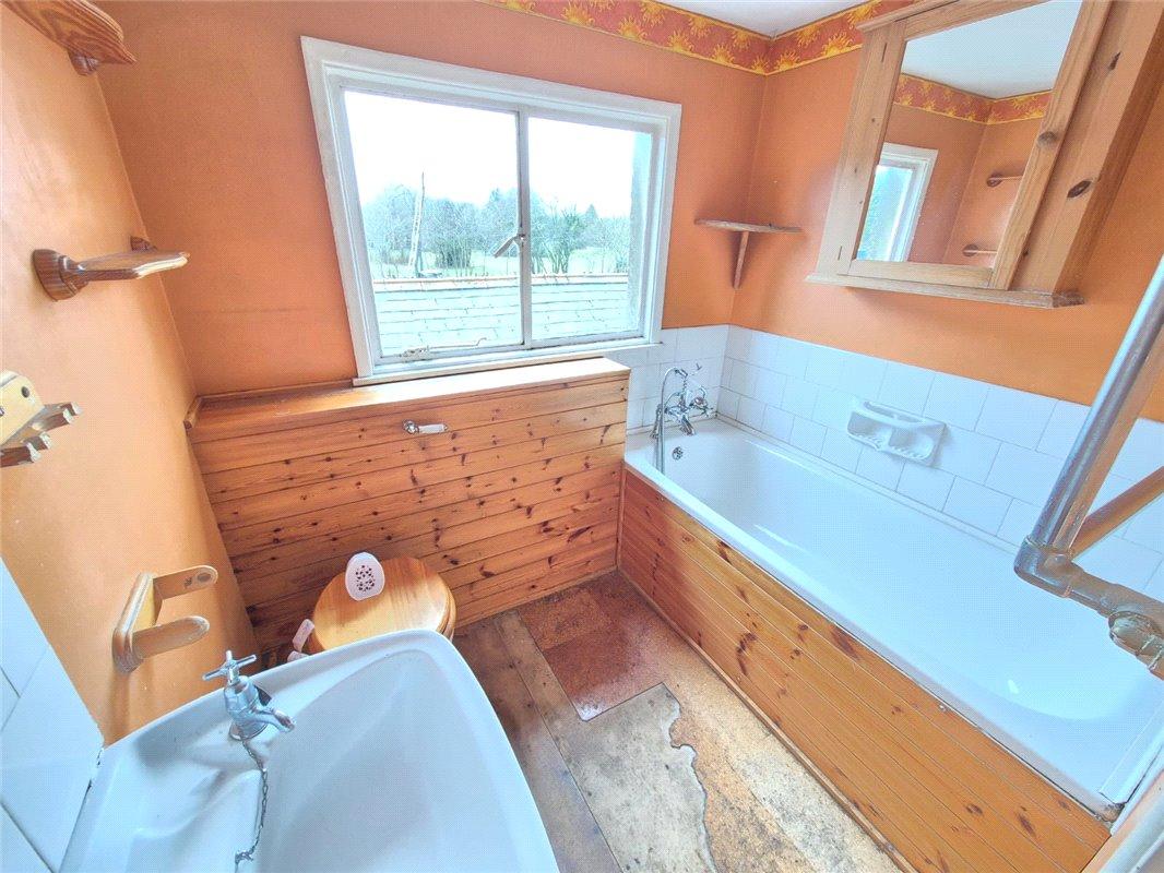 2 bedroom house for sale in Otford Lane | Robinson Jackson