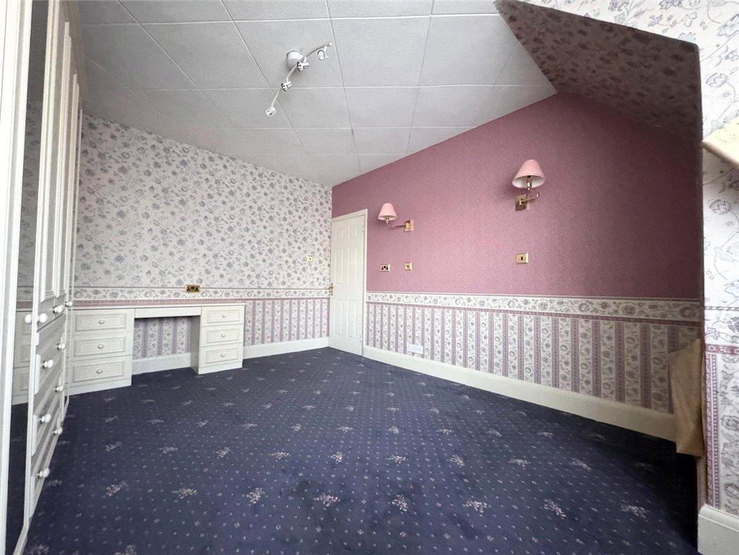 3 bedroom house for sale in Petts Wood | Robinson Jackson