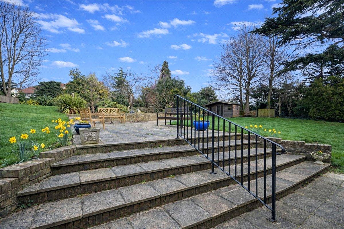 2 bedroom property for sale in South Orpington | Robinson Jackson