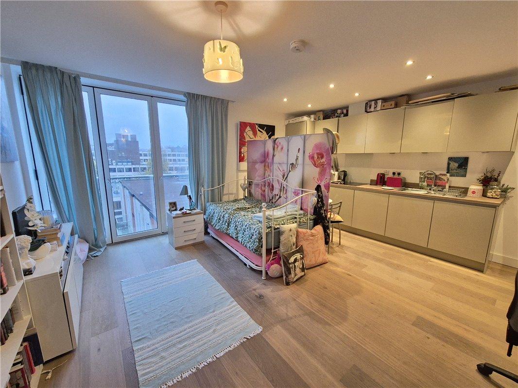 1 bedroom property for sale in Orpington | Robinson Jackson
