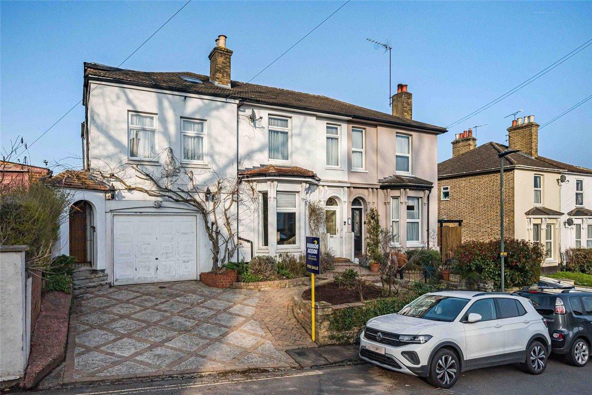 5 bedroom house for sale in Orpington | Robinson Jackson