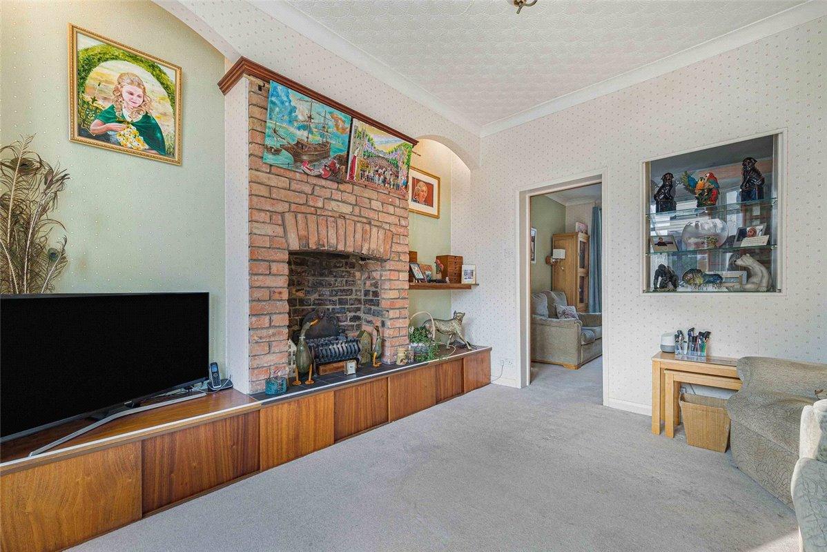 5 bedroom house for sale in Orpington | Robinson Jackson