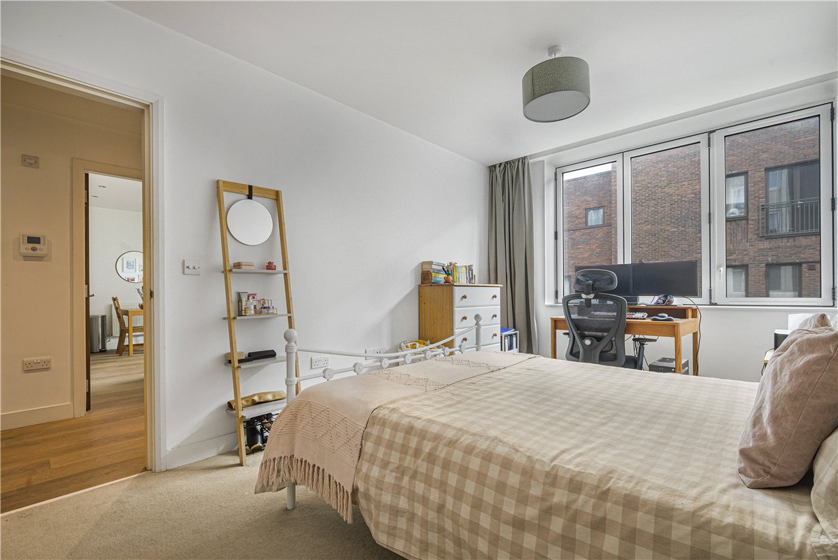 1 bedroom property for sale in Orpington | Robinson Jackson
