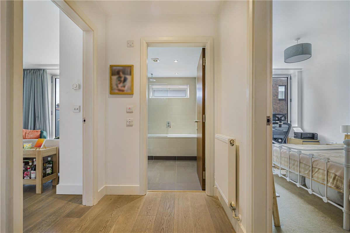 1 bedroom property for sale in Orpington | Robinson Jackson