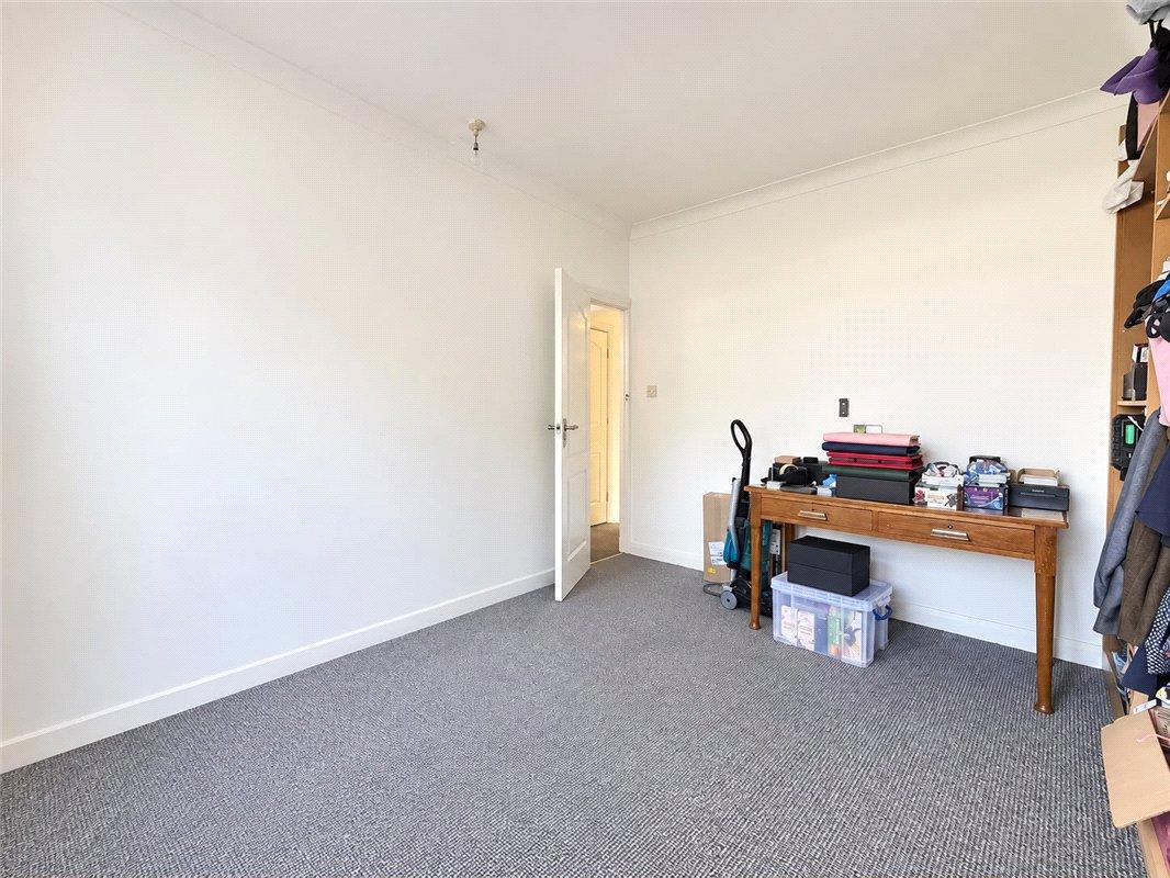2 bedroom bungalow for sale in St Pauls Cray | Robinson Jackson