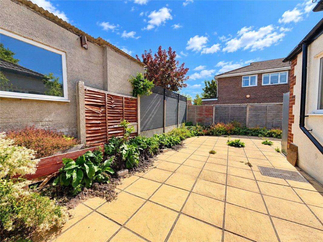 2 bedroom bungalow for sale in St Pauls Cray | Robinson Jackson
