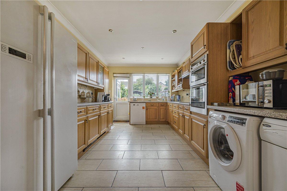4 bedroom bungalow for sale in St Pauls Cray | Robinson Jackson