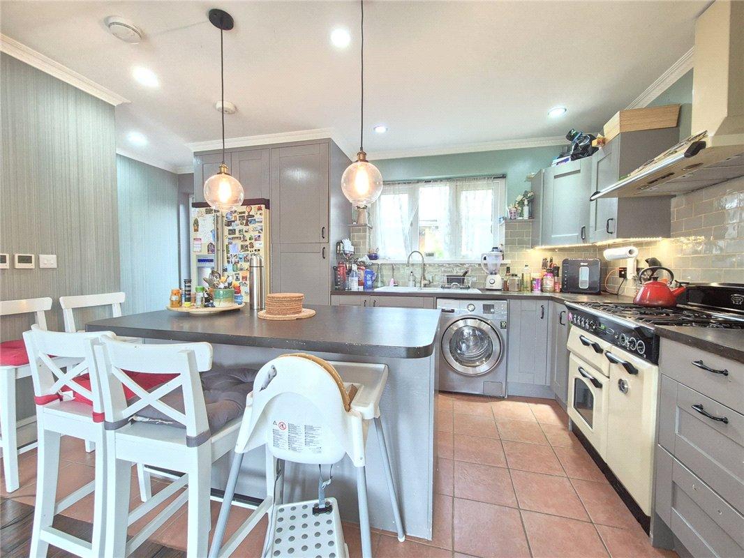 3 bedroom house for sale in St Paul's Cray | Robinson Jackson