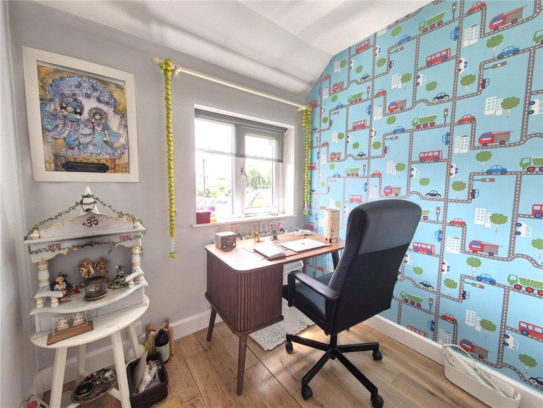 3 bedroom house for sale in St Paul's Cray | Robinson Jackson