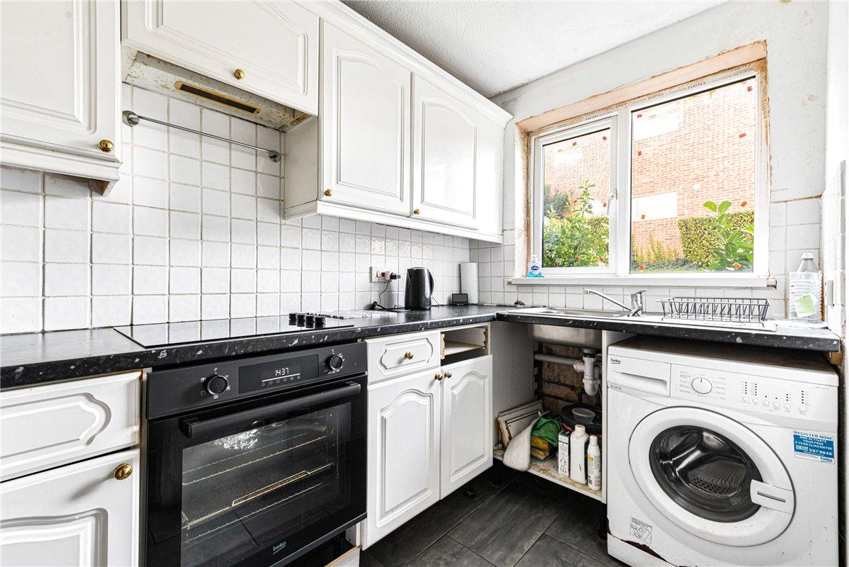 1 bedroom property for sale in Orpington | Robinson Jackson