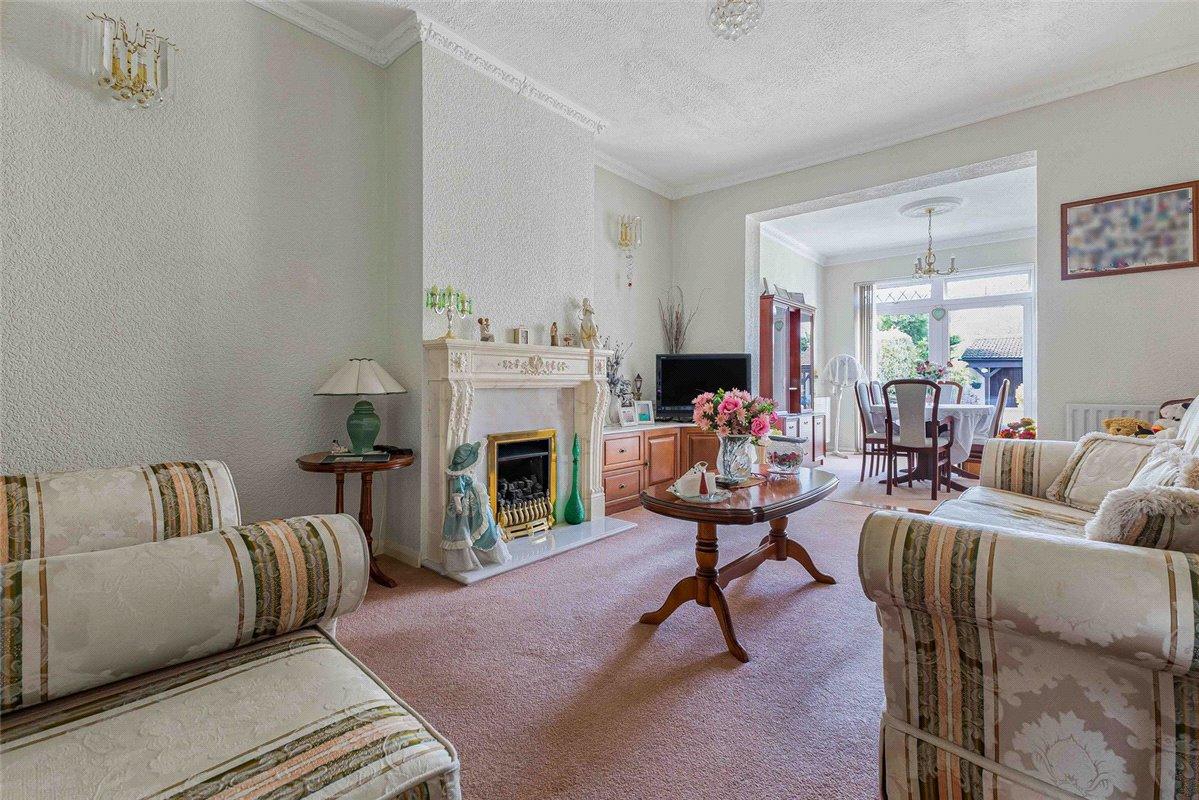 3 bedroom bungalow for sale in Orpington | Robinson Jackson