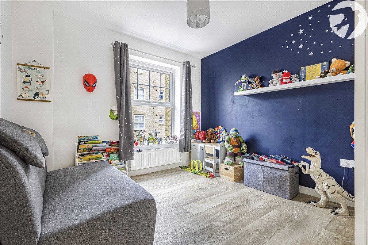 2 bedroom property for sale in Bromley | Robinson Jackson