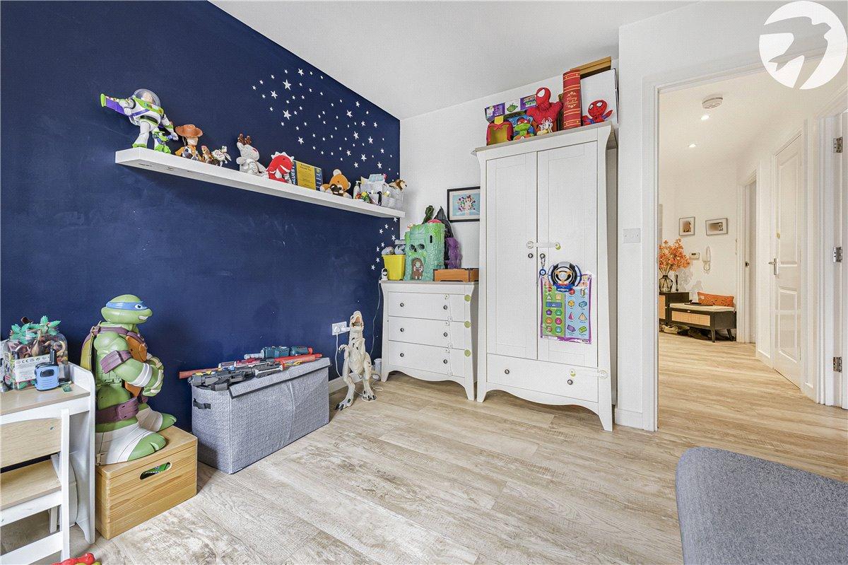 2 bedroom property for sale in Bromley | Robinson Jackson