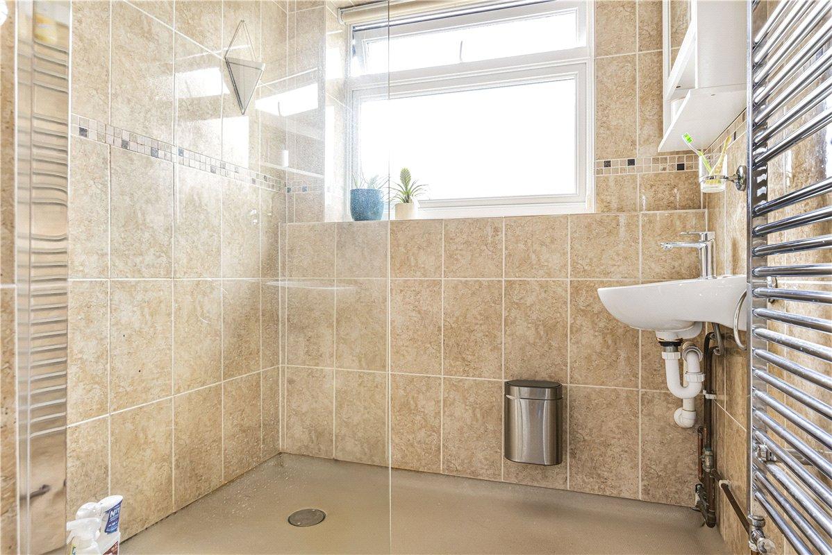 4 bedroom bungalow for sale in Orpington | Robinson Jackson