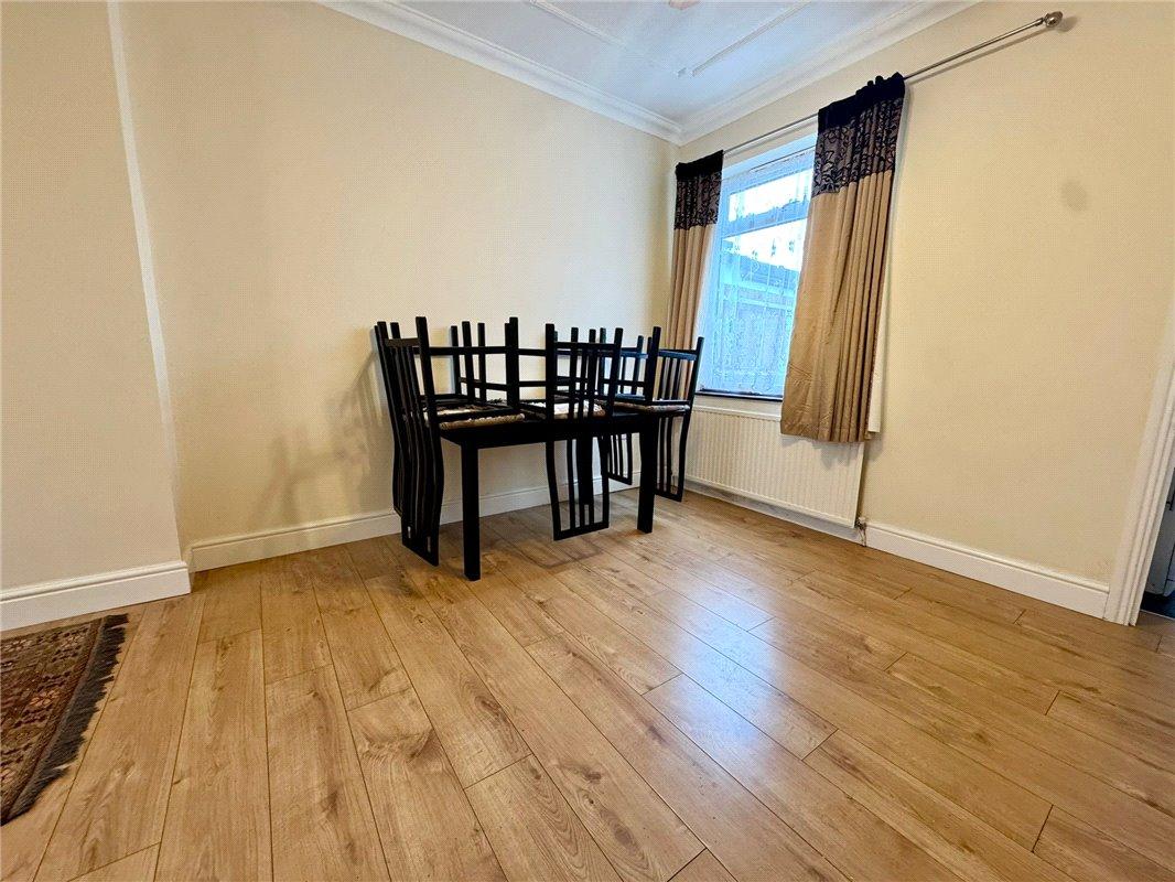3 bedroom house for sale in Orpington | Robinson Jackson