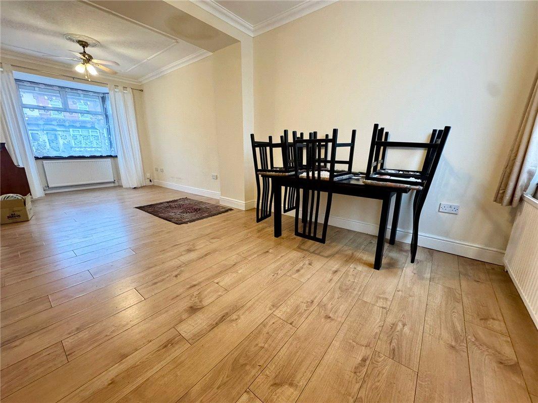3 bedroom house for sale in Orpington | Robinson Jackson