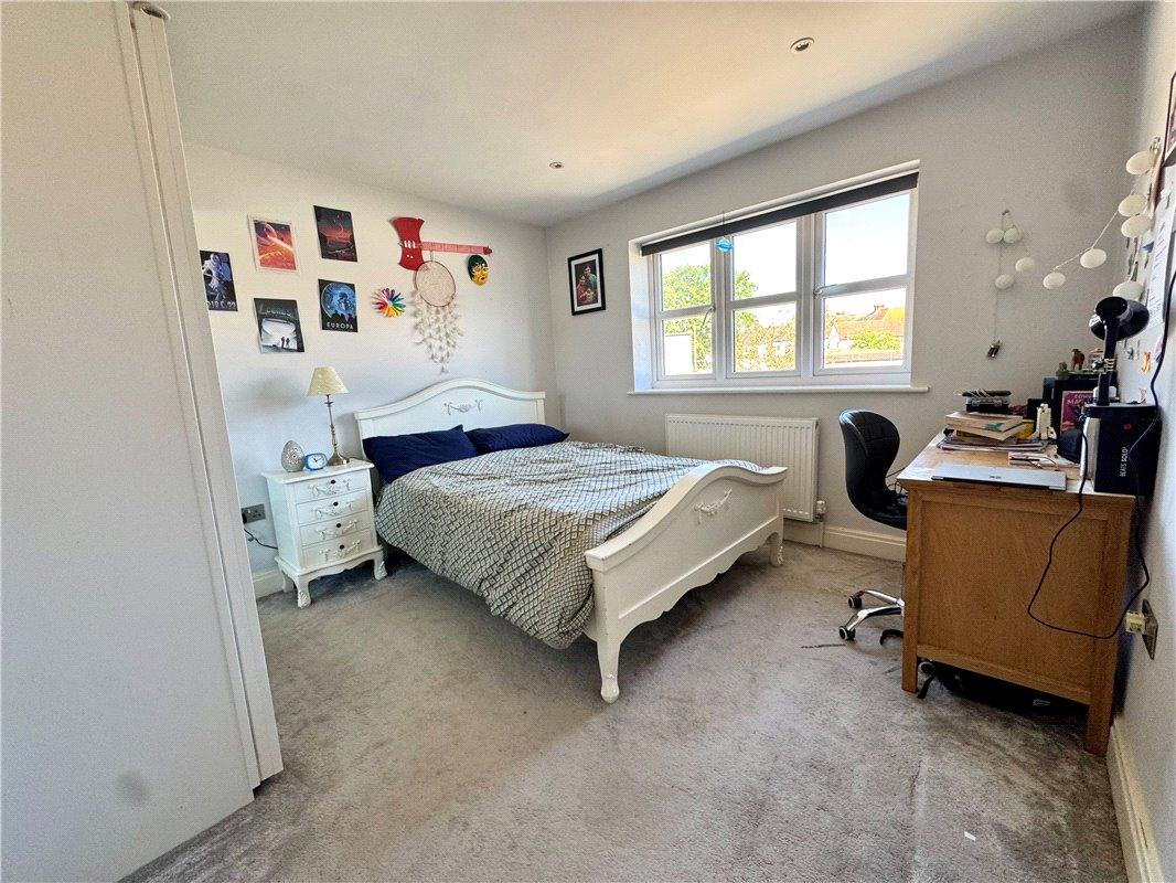 4 bedroom house for sale in Petts Wood | Robinson Jackson