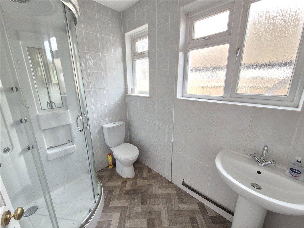 2 bedroom bungalow for sale in St Pauls Cray | Robinson Jackson
