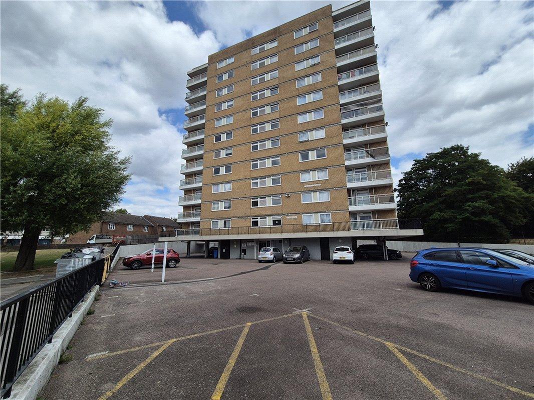 2 bedroom property for sale in Orpington | Robinson Jackson