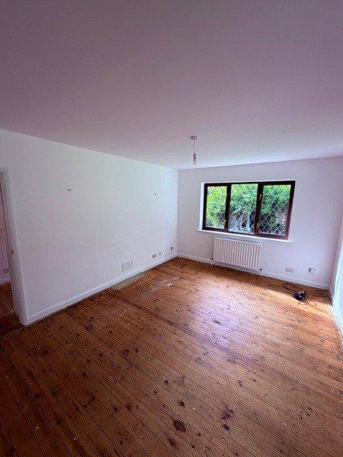 3 bedroom bungalow for sale in Orpington | Robinson Jackson